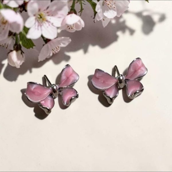 BUTTERFLY EARRINGS